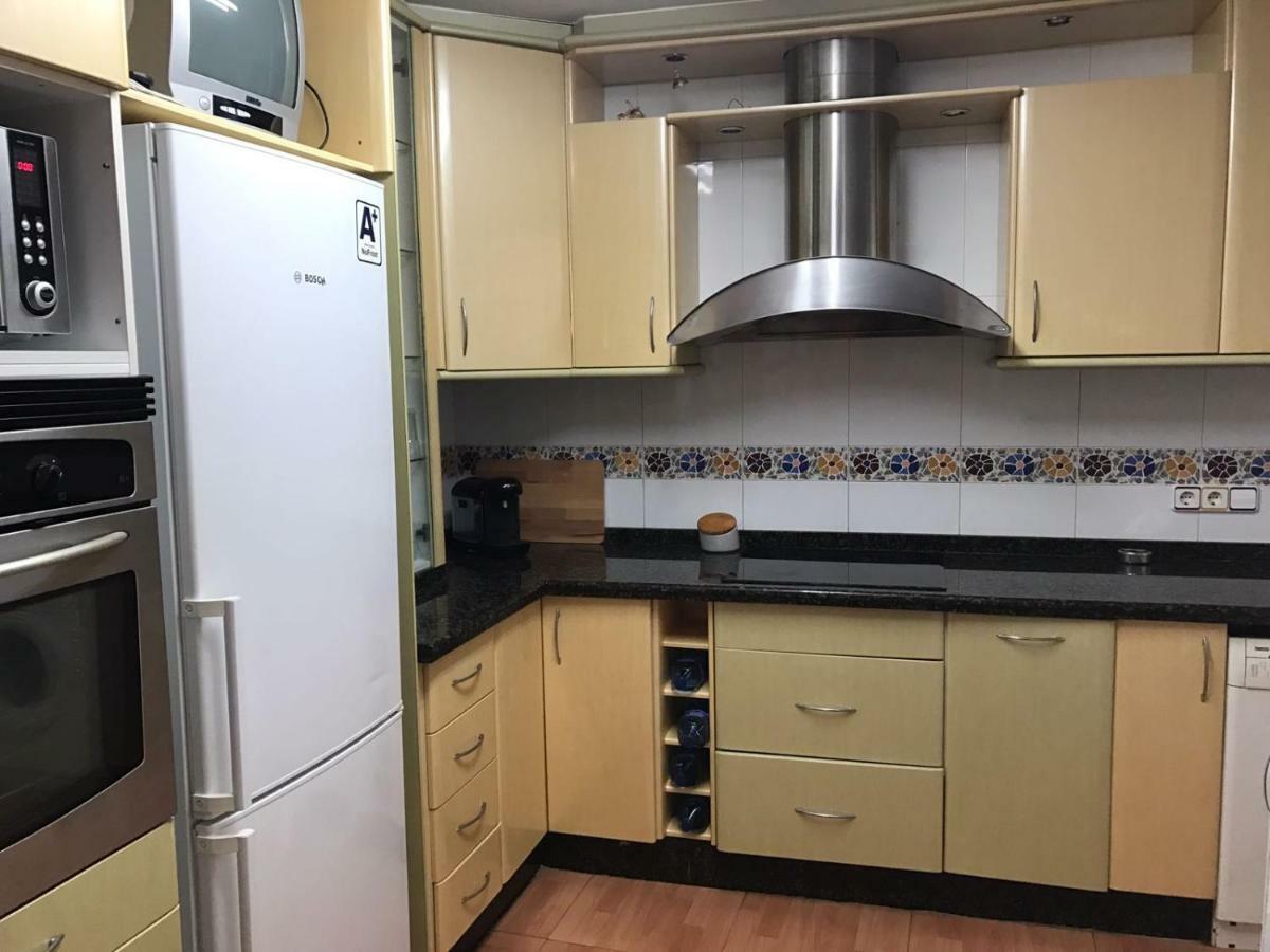 Apartamento Turistico Loyola Бенидорм Экстерьер фото